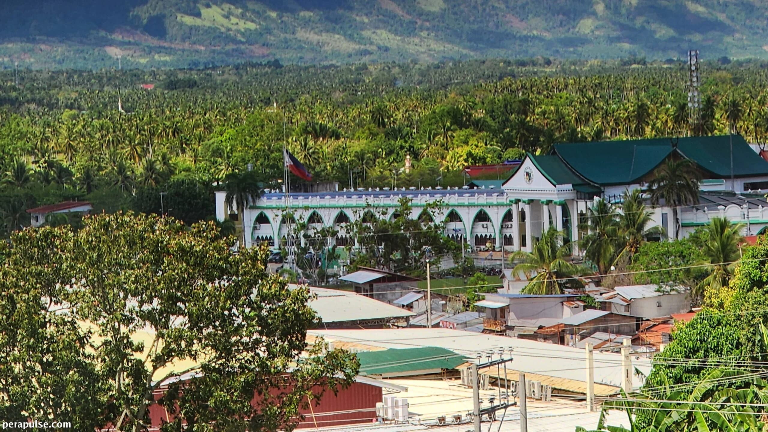 Nahaharap ang MILF Party sa Hamon habang Nagbitiw ang Alkalde ng Cotabato Bago ang Halalan