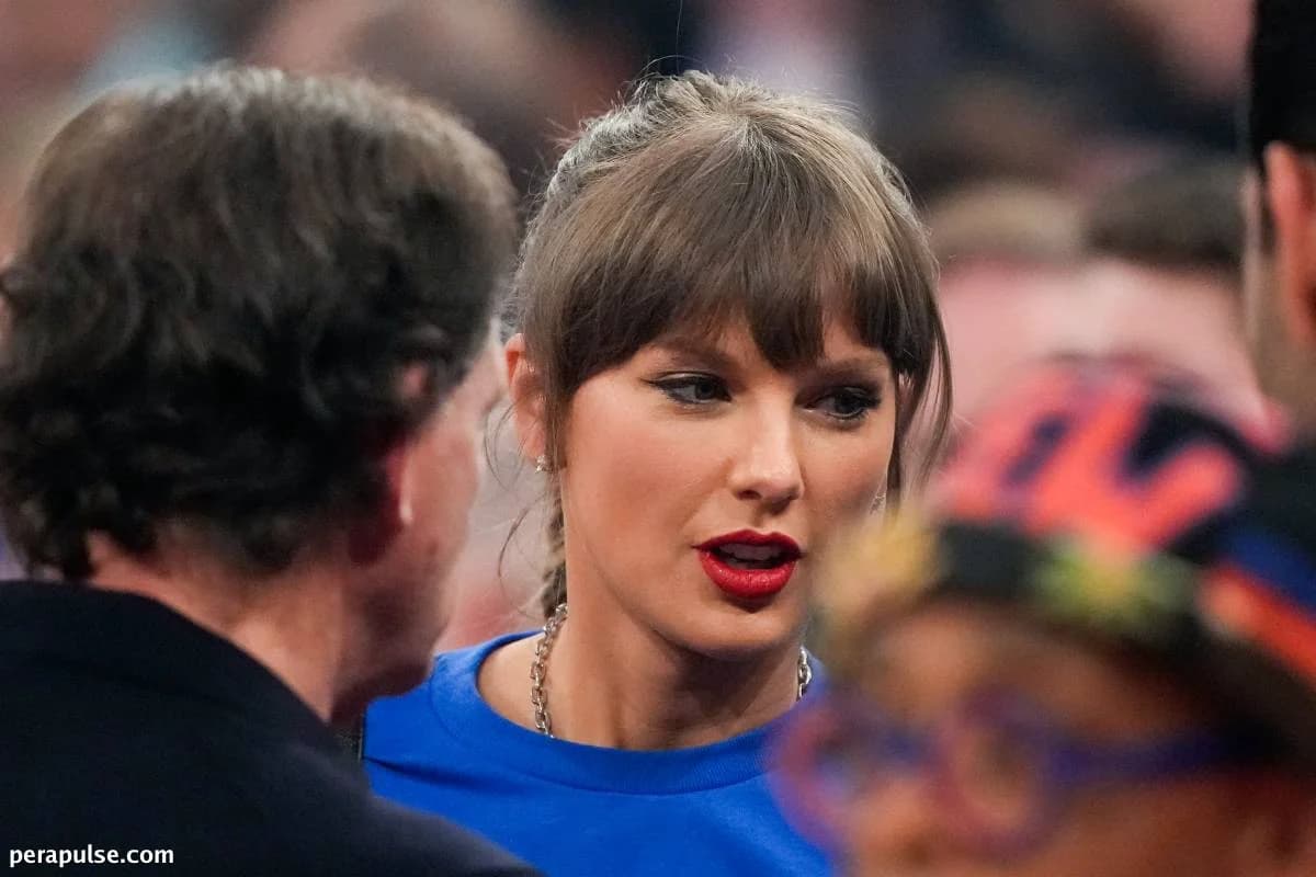 Taylor Swift Becomes Youngest Woman Inducted into Songwriters Hall of Fame